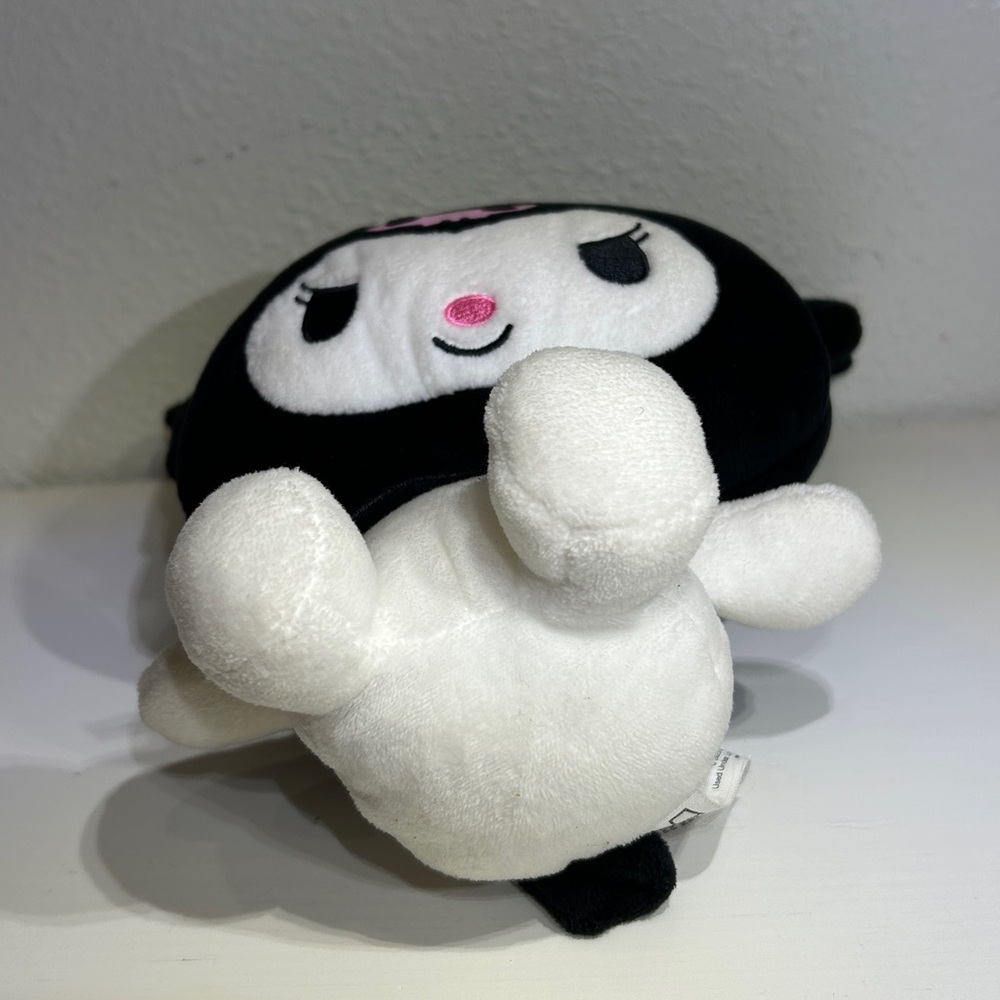 2023 Sanrio Kuromi Plushie - Picture 6 of 8